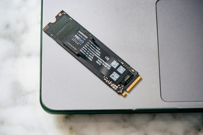 Dysk M.2 co to jest i czym różni się od zwykłego SSD?