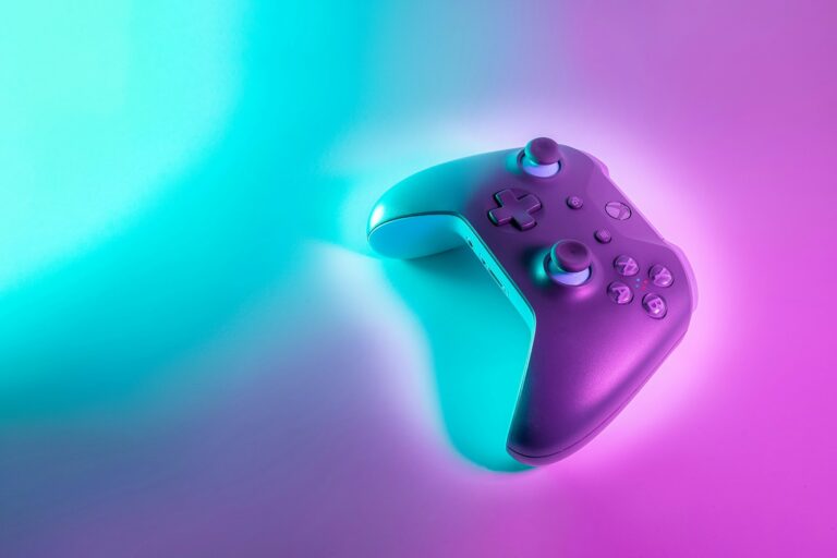 Xbox Nano Controller: mniejszy pad Microsoftu za 215 zł, premiera 4 listopada